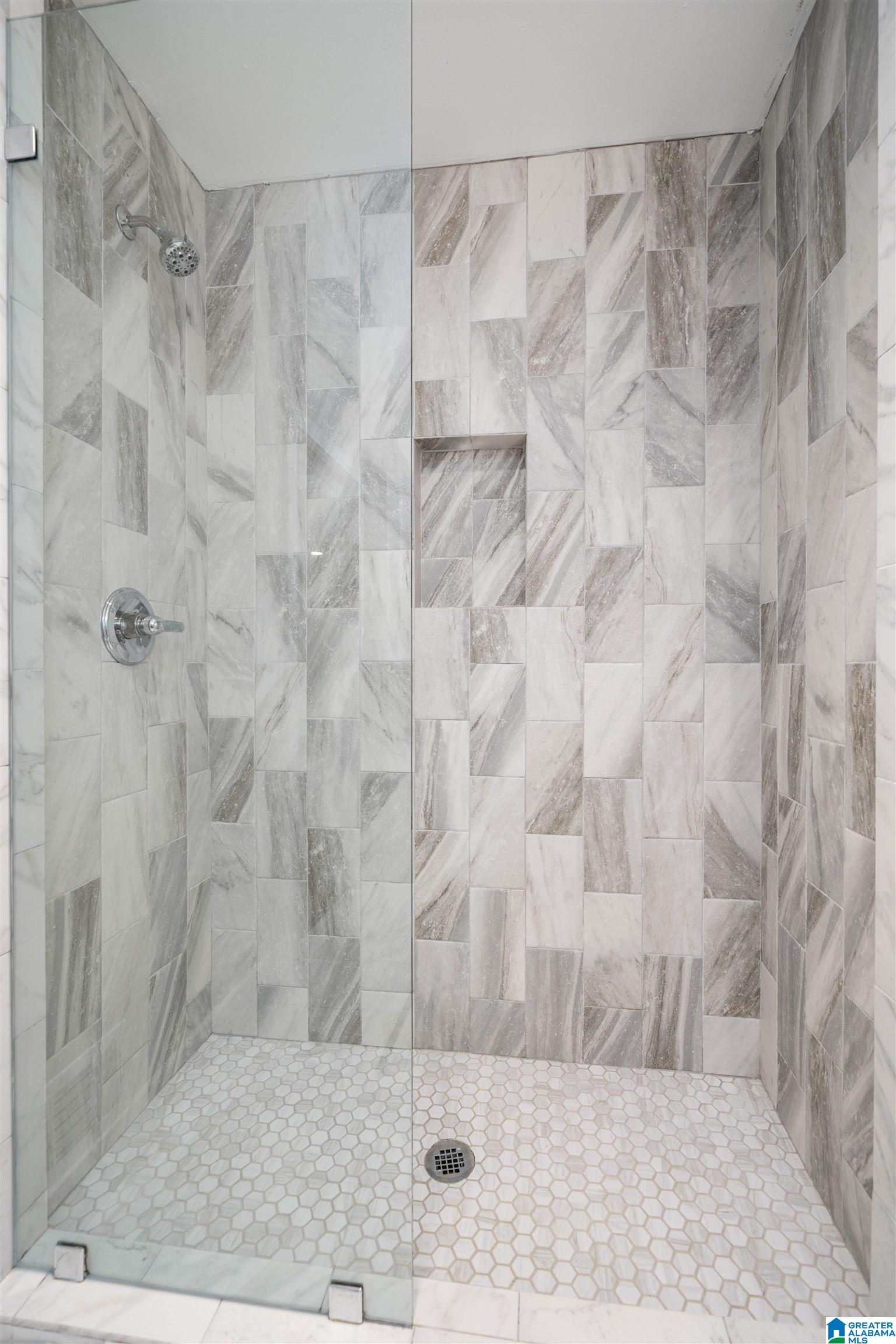 1408 Overwood Road Birmingham, AL 35222 - Photo 17 of 40 Gallery Image 17