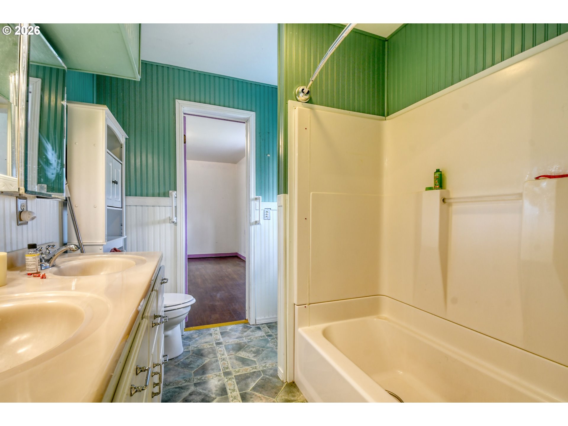 554 West High Street Athena, OR 97813 - Photo 23 of 46 a bathroom with a sink and a mirror
