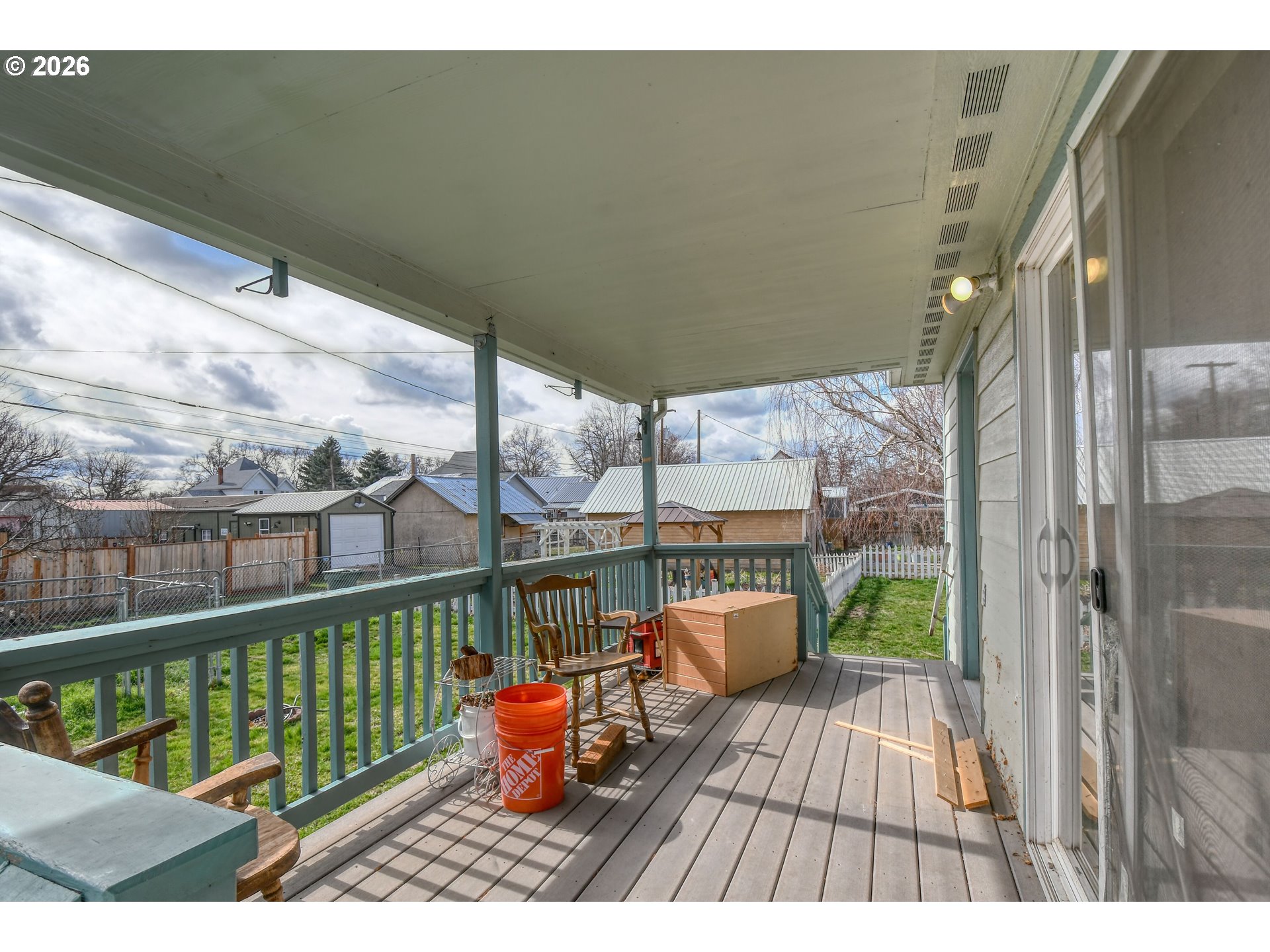 554 West High Street Athena, OR 97813 - Photo 36 of 46 a view of balcony with couch