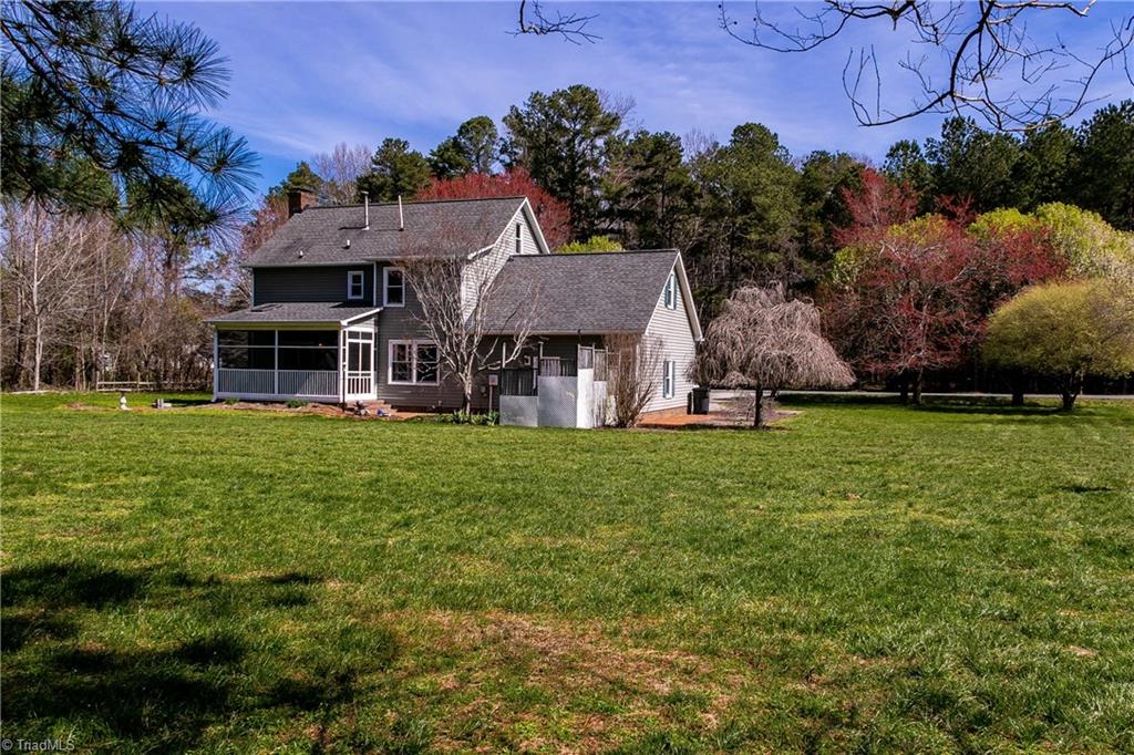 3149 Preacher Holmes Road Graham, NC 27253 - Photo 4 of 23 Gallery Image 4