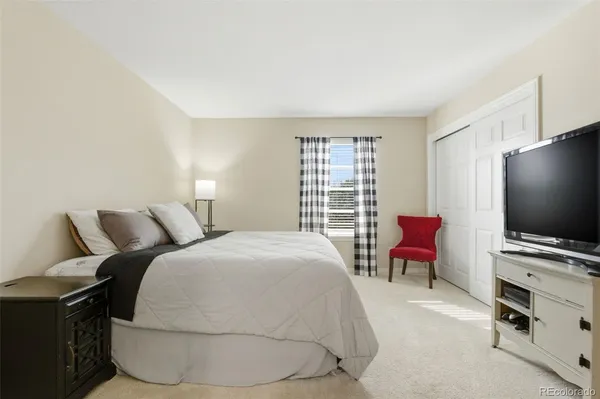$945,900 | 6052 South Andes Circle, Aurora, CO 80016