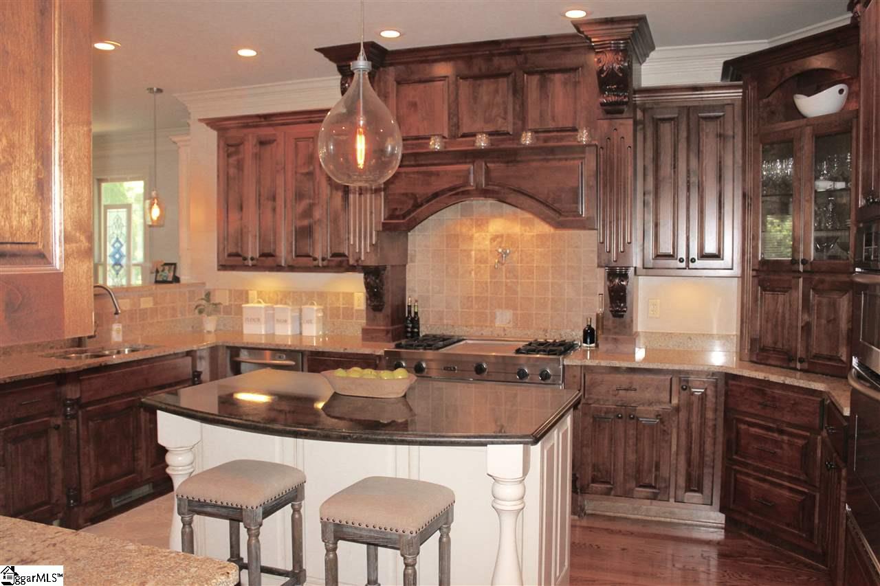 206 Doonbeg Court Simpsonville, SC 29681 - Photo 9 of 32 Gallery Image 9