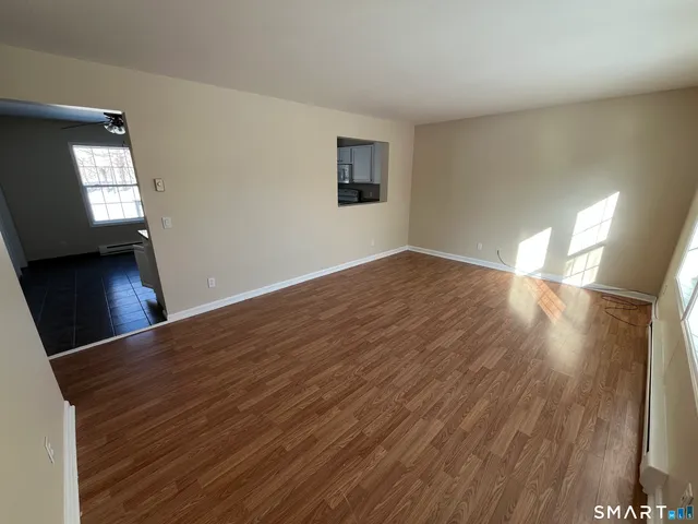 $1,975 | 27 Thomas Street, New Britain, CT 06051