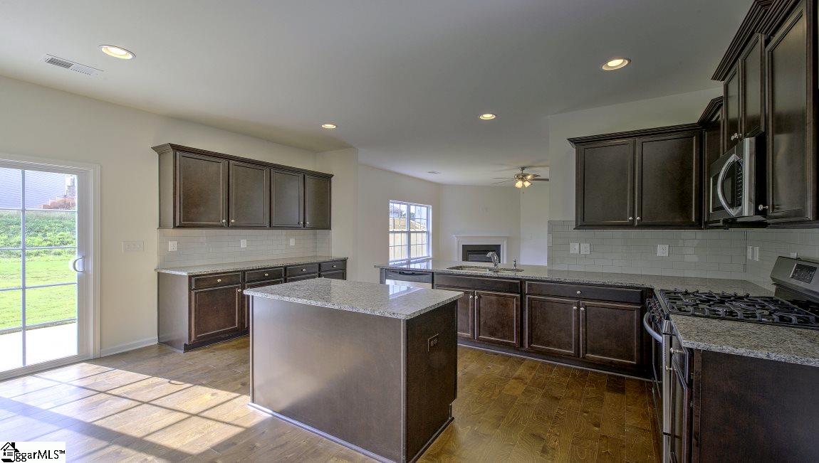 199 Old John Dodd Road Boiling Springs, SC 29316 - Photo 14 of 36 Gallery Image 14