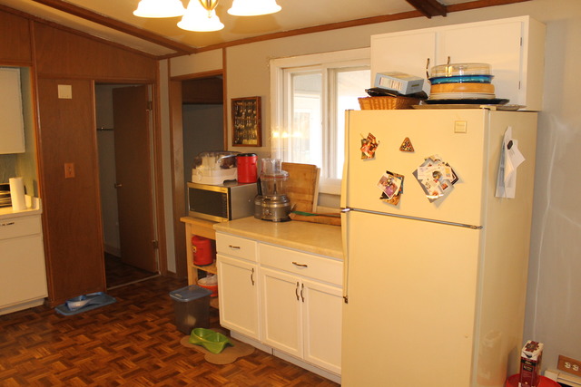 505 Castle Road McHenry, IL 60051 - Photo 3 of 20 Gallery Image 3