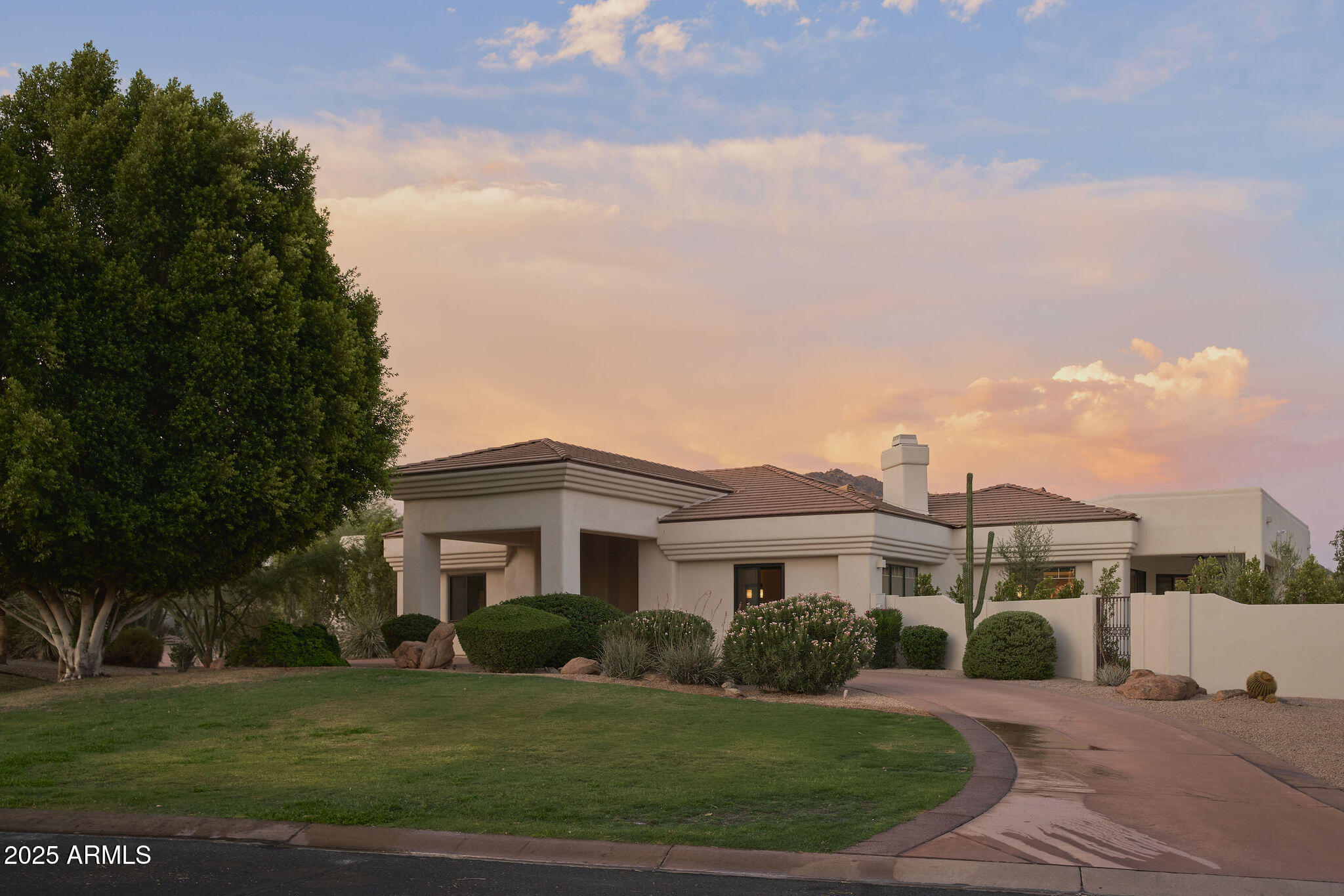 4800 East Pebble Ridge Road Paradise Valley, AZ 85253 - Photo 4 of 42 4800EPebbleRidge33