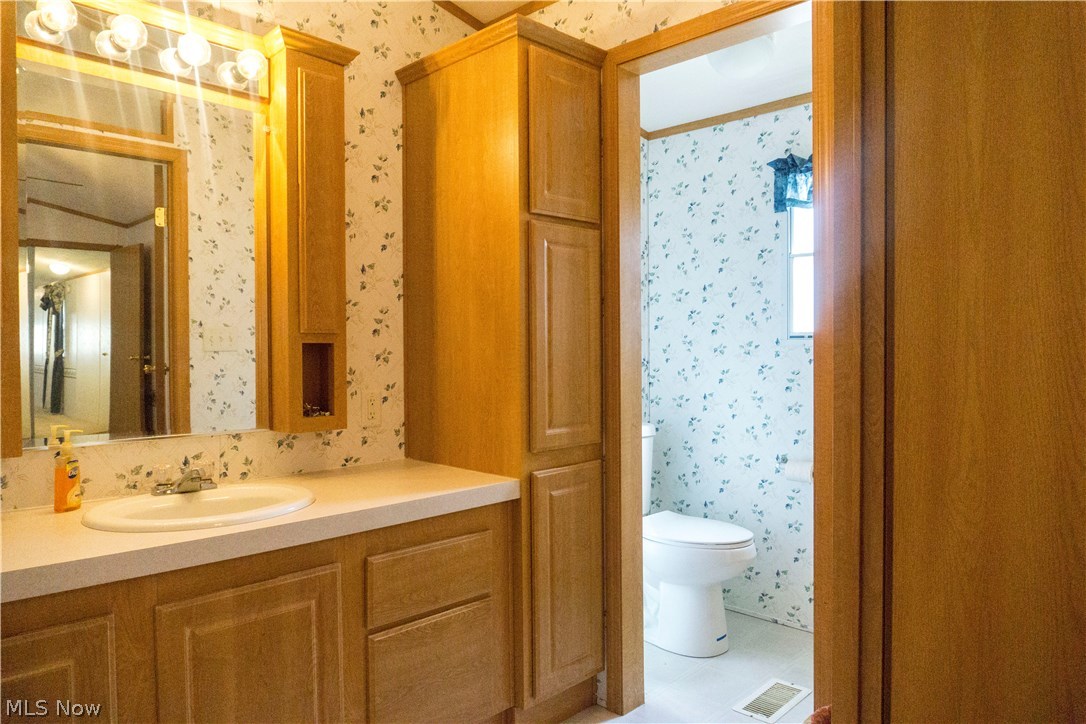 18592 Edwards Road, Unit 296 Doylestown, OH 44230 - Photo 11 of 12 Gallery Image 11