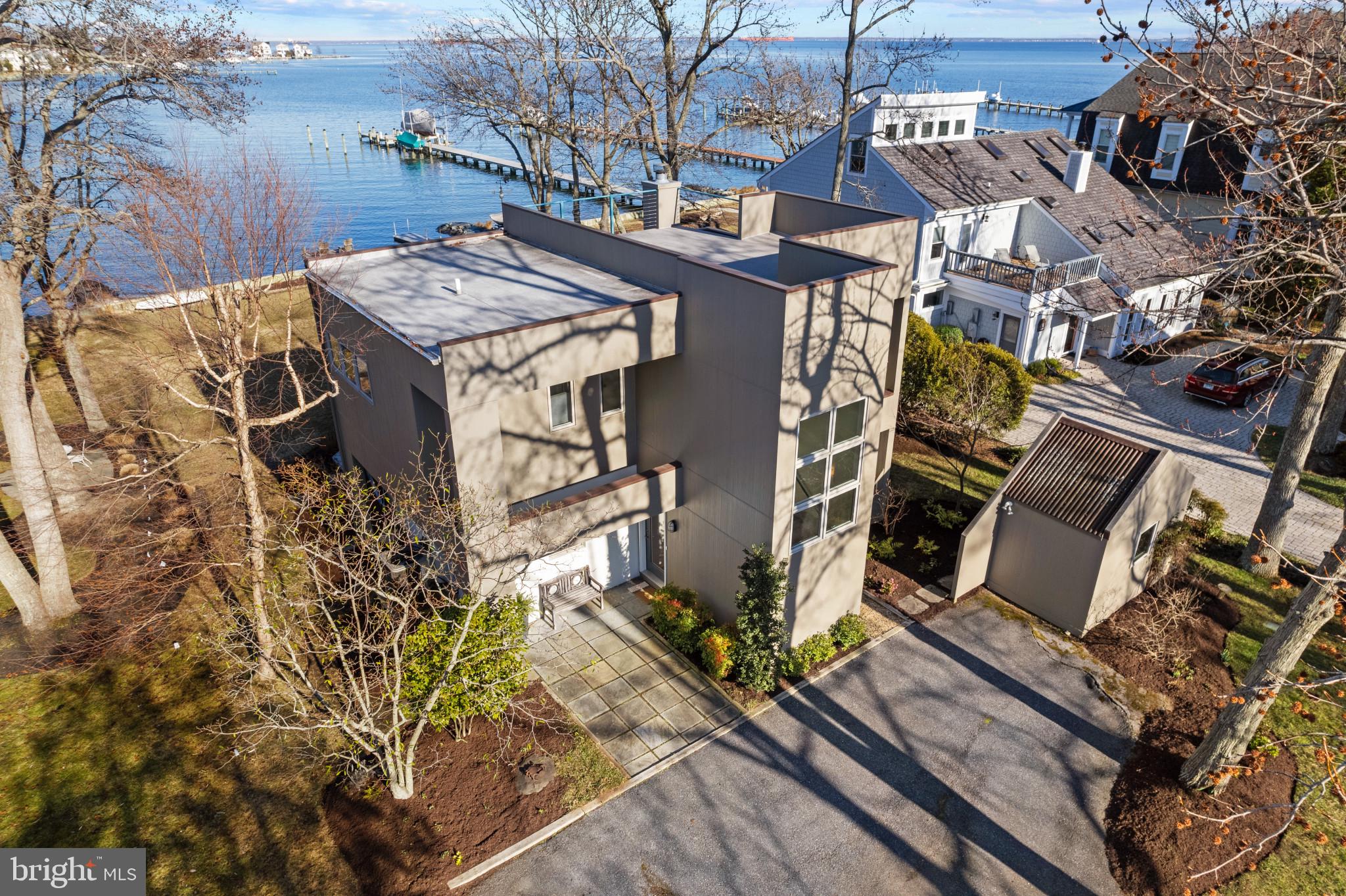 Welcome to 3803 Thomas Point Road in Annapolis!