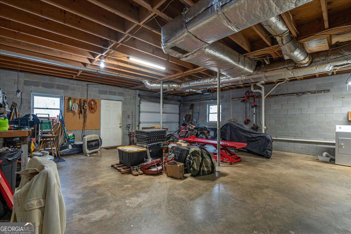 59 Busbin Lane Colbert, GA 30628 - Photo 29 of 29 a view of a room with gym equipment