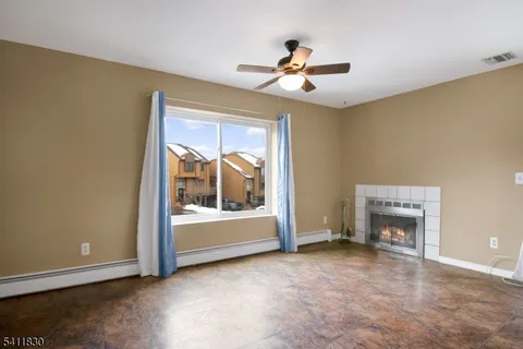 $549,900 | 31 Independence Way, Rockaway, NJ 07866