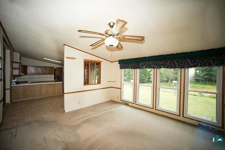 4342 East Hammond Avenue Superior, WI 54880 - Photo 8 of 35