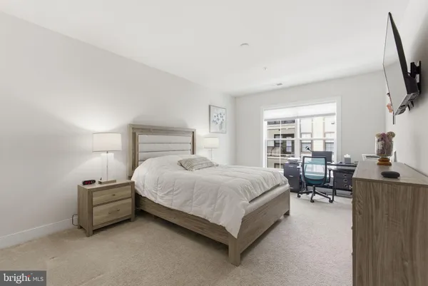 $669,000 | 102 St Ives Place, Unit 307, Oxon Hill, MD 20745