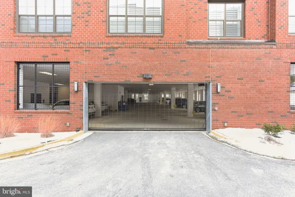 $669,000 | 102 St Ives Place, Unit 307, Oxon Hill, MD 20745