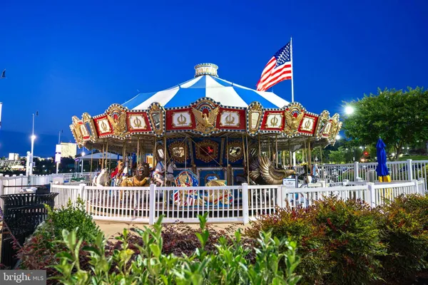 $669,000 | 102 St Ives Place, Unit 307, Oxon Hill, MD 20745