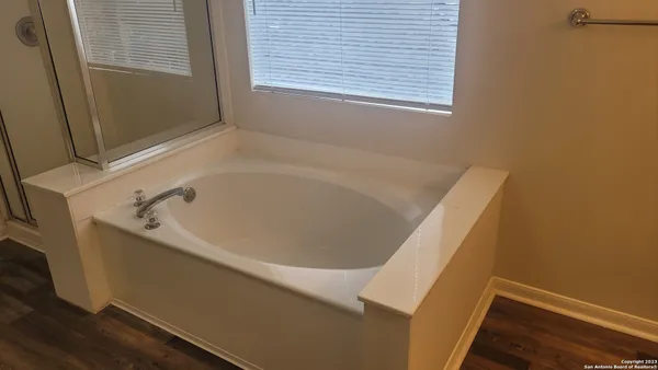 $2,295 | 721 Wooded Trail, Schertz, TX 78154
