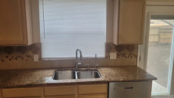 $2,295 | 721 Wooded Trail, Schertz, TX 78154