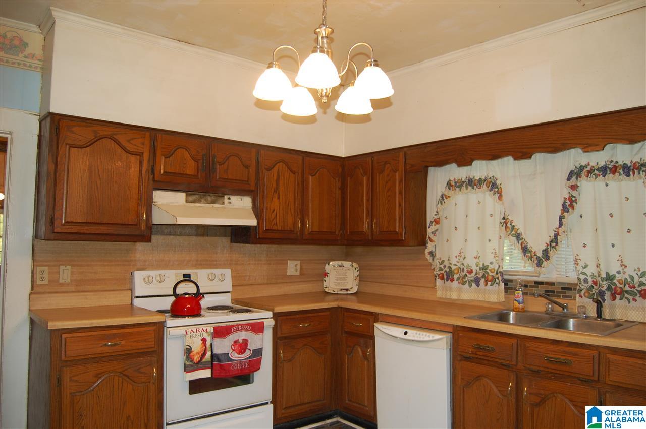 6742 West Jefferson Road Quinton, AL 35130 - Photo 12 of 34