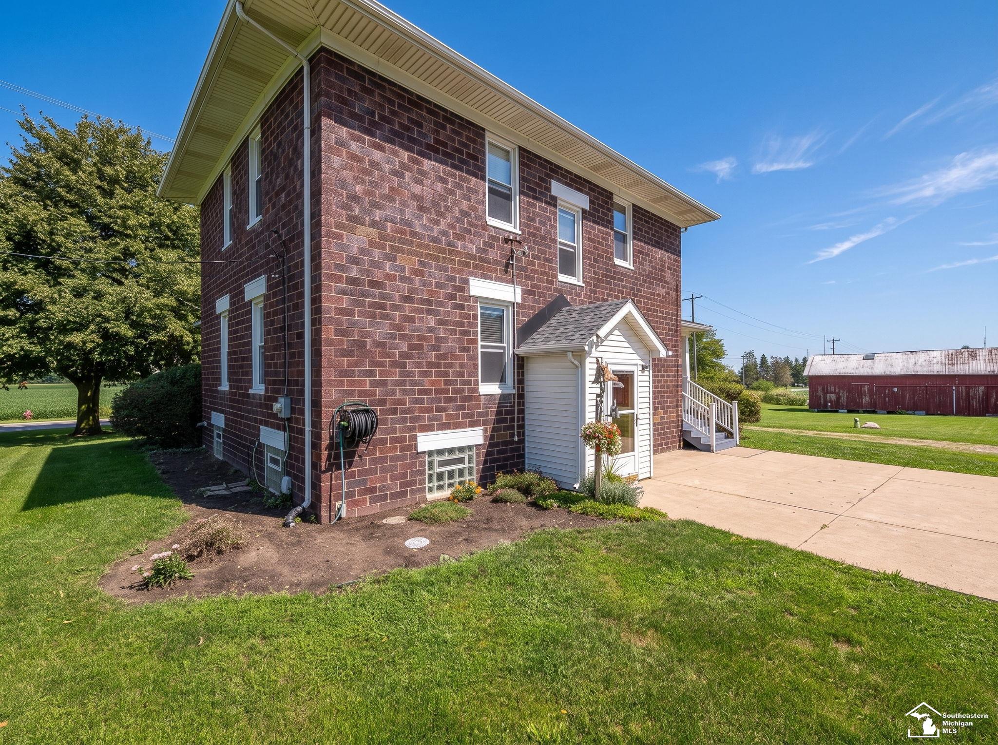 2454 East Labo Road Carleton, MI 48117 - Photo 38 of 52 Gallery Image 38