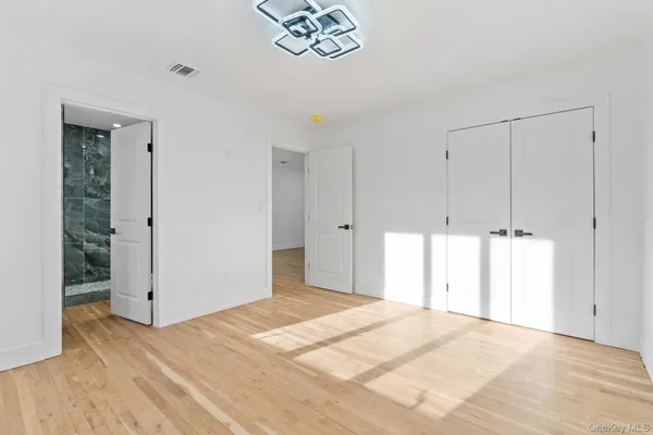 $584,999 | 52 Rudolph Road, Modena, NY 12548