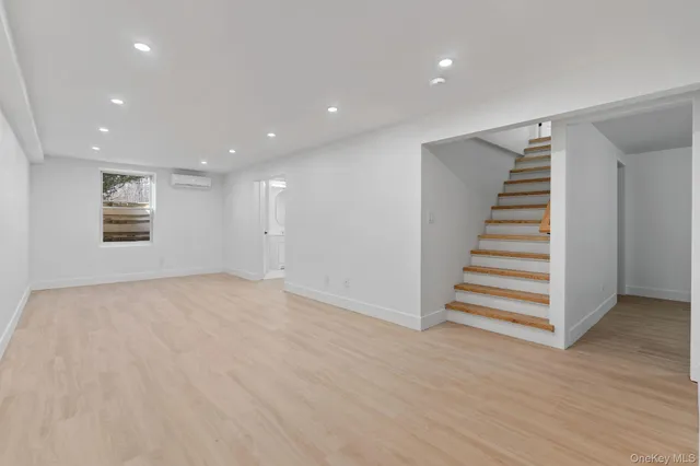 $599,999 | 52 Rudolph Road, Modena, NY 12548