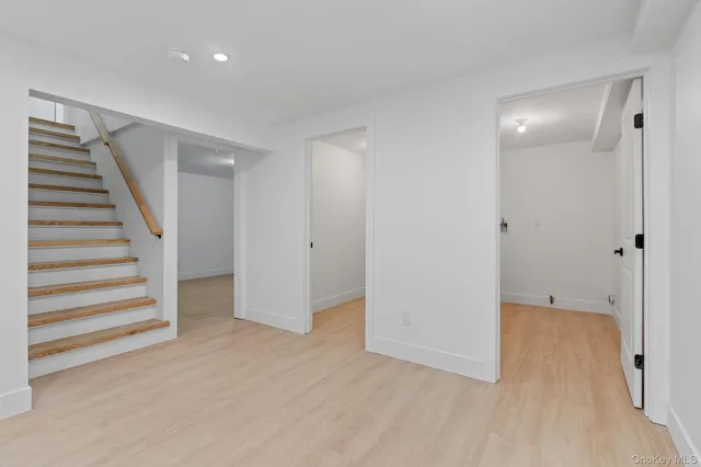 $599,999 | 52 Rudolph Road, Modena, NY 12548