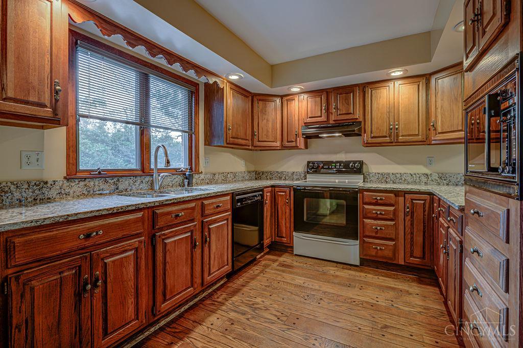 6215 Daleview Road Cincinnati, OH 45247 - Photo 18 of 74 Gallery Image 18