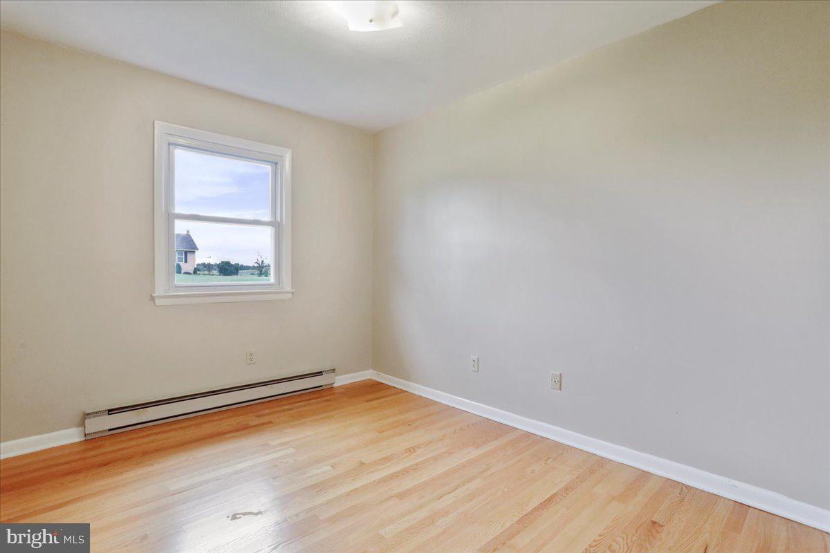 464 Mill Road Woodstock, VA 22664 - Photo 13 of 21 Bedroom