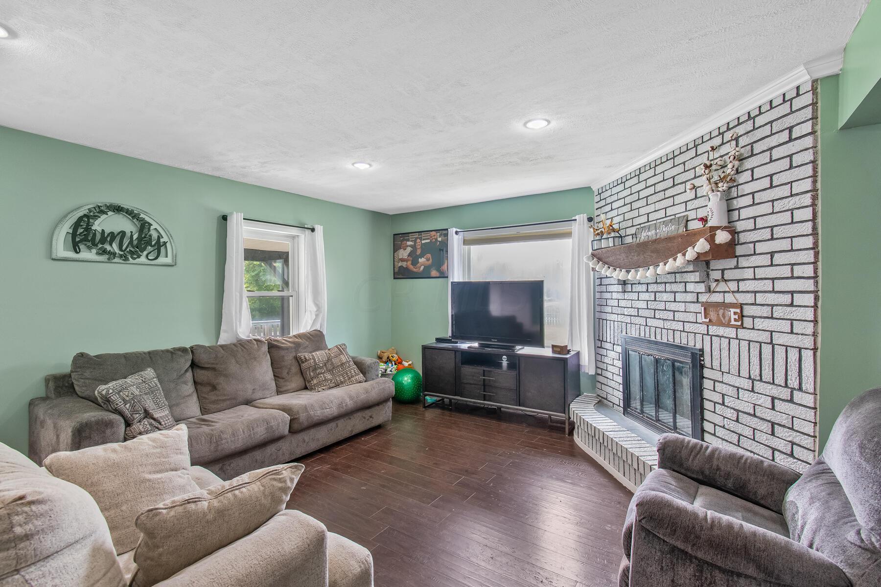 268 North Front Street La Rue, OH 43332 - Photo 6 of 41 13-web-or-mls-268 N Front St-113