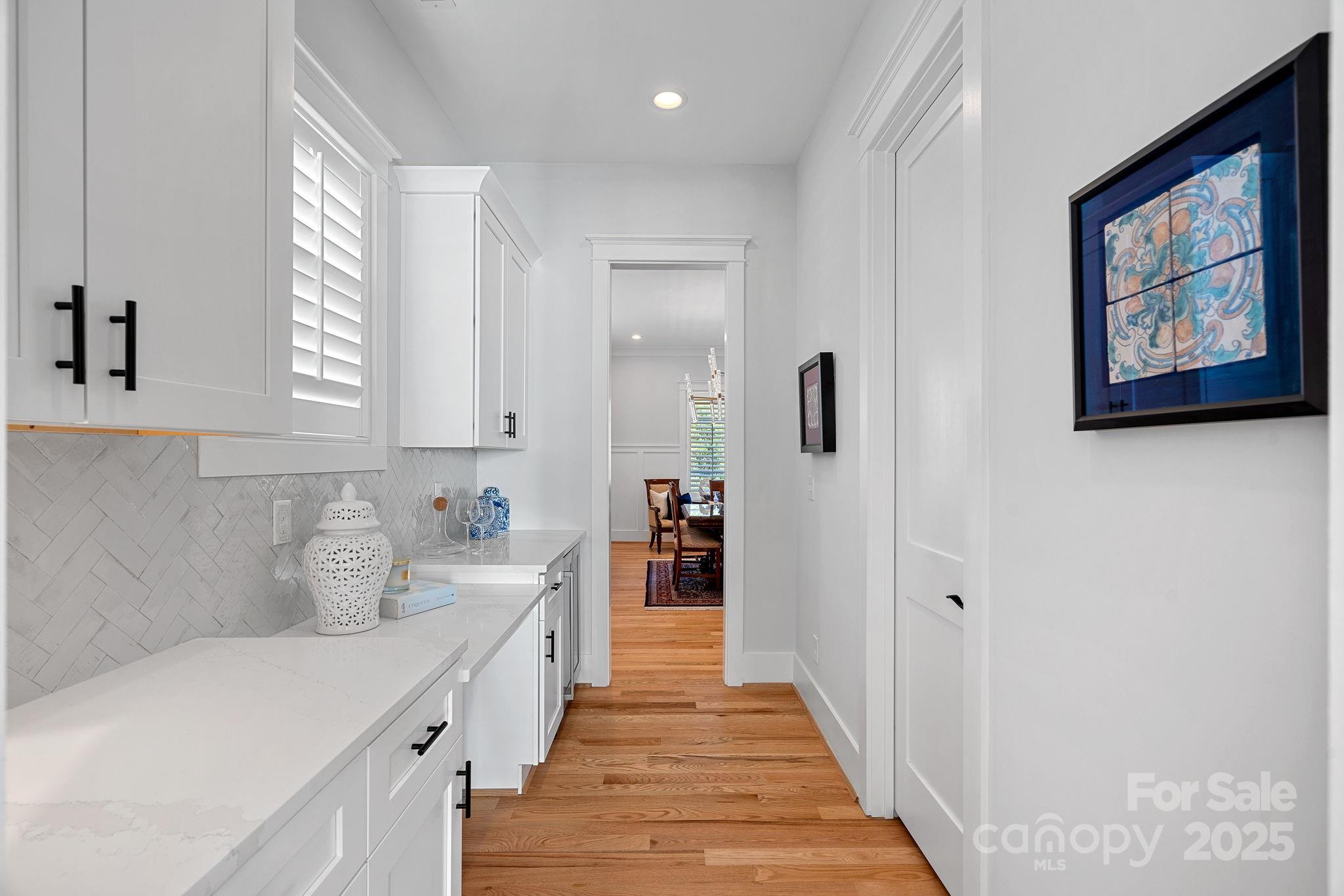 3228 East Ford Road Charlotte, NC 28205 - Photo 6 of 31