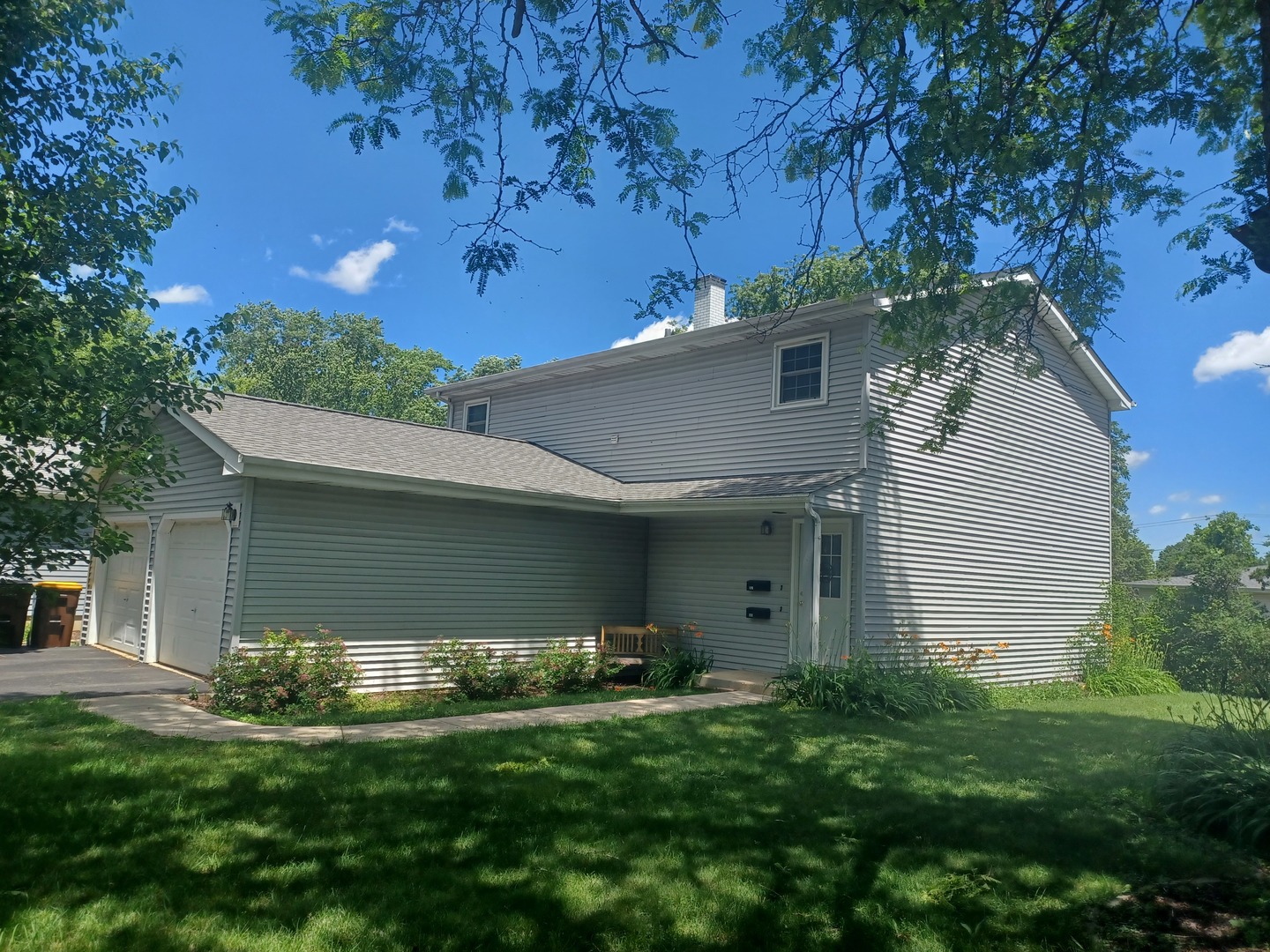 855-857 Rhodes Street Woodstock, IL 60098 - Photo 4 of 27
