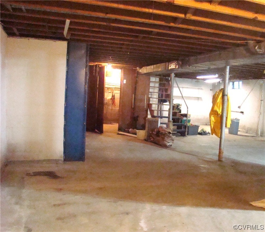 15320 Harrowgate Road Chester, VA 23831 - Photo 19 of 28 a view of a room with gym equipment