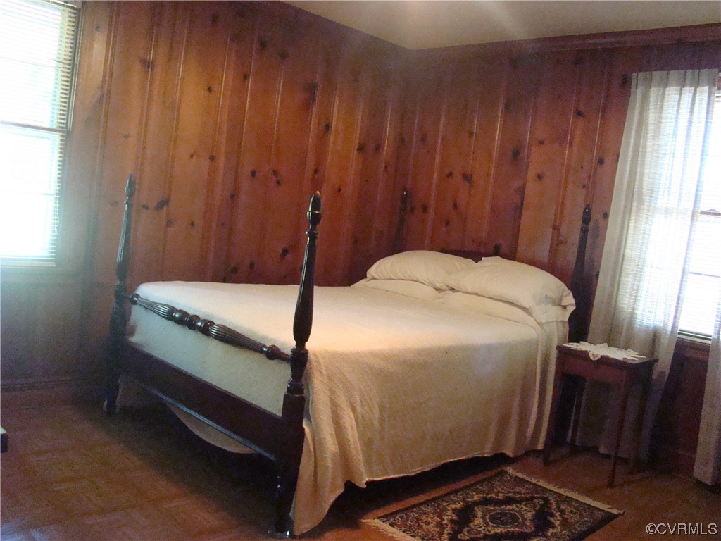 15320 Harrowgate Road Chester, VA 23831 - Photo 6 of 28 a room with a bed and a window