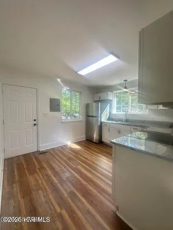 $1,300 | 360 West Wisconsin Avenue, Southern Pines, NC 28387