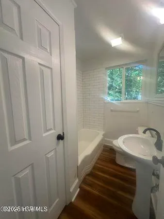 $1,300 | 360 West Wisconsin Avenue, Southern Pines, NC 28387