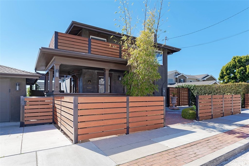 1981 Linwood Street San Diego, CA 92110 - Photo 1 of 63