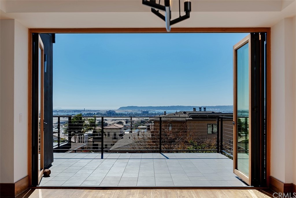 1981 Linwood Street San Diego, CA 92110 - Photo 17 of 63