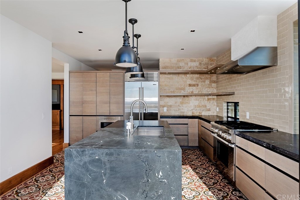 1981 Linwood Street San Diego, CA 92110 - Photo 20 of 63