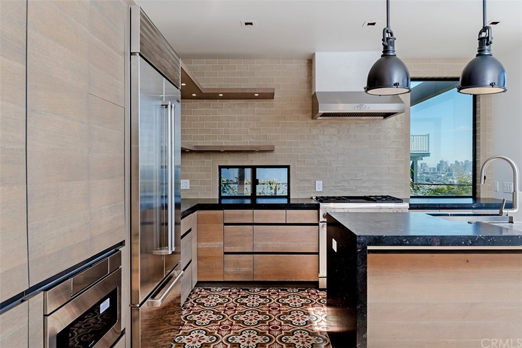 1981 Linwood Street San Diego, CA 92110 - Photo 22 of 63