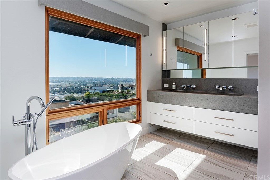 1981 Linwood Street San Diego, CA 92110 - Photo 29 of 63