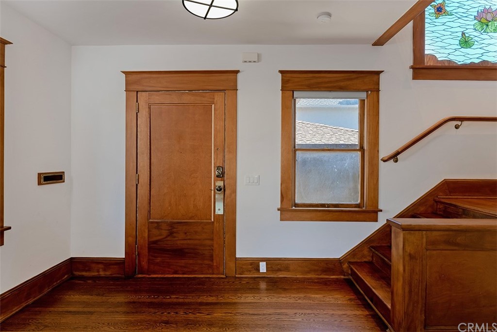 1981 Linwood Street San Diego, CA 92110 - Photo 5 of 63