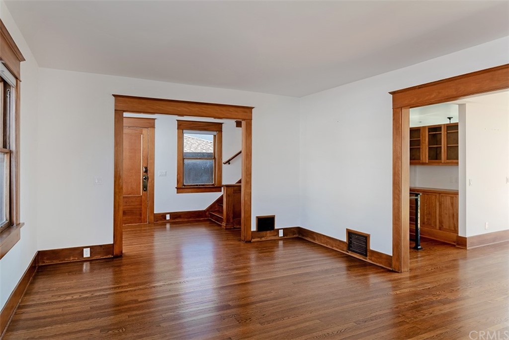 1981 Linwood Street San Diego, CA 92110 - Photo 8 of 63