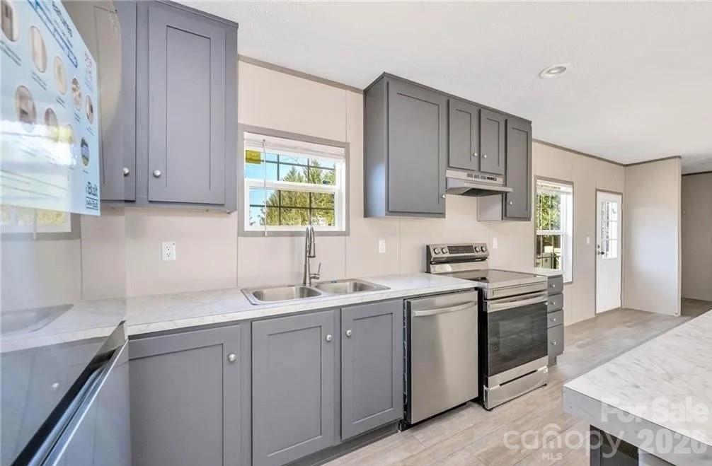 4951 Rhoney Road Connelly Springs, NC 28612 - Photo 6 of 31