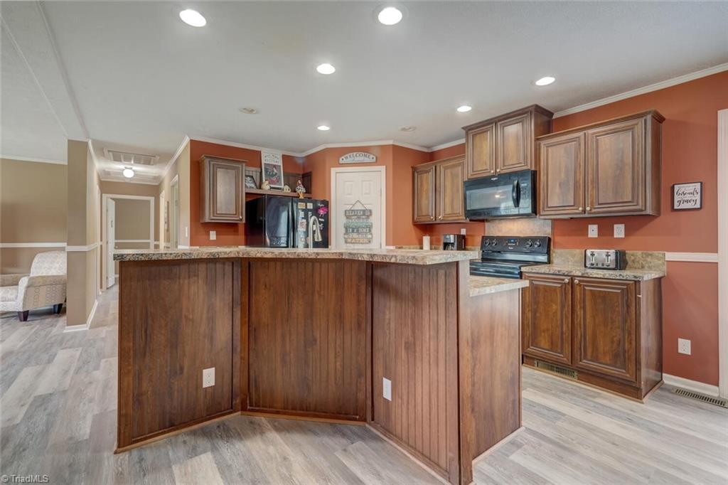 717 Sandy Cross Road Reidsville, NC 27320 - Photo 13 of 37