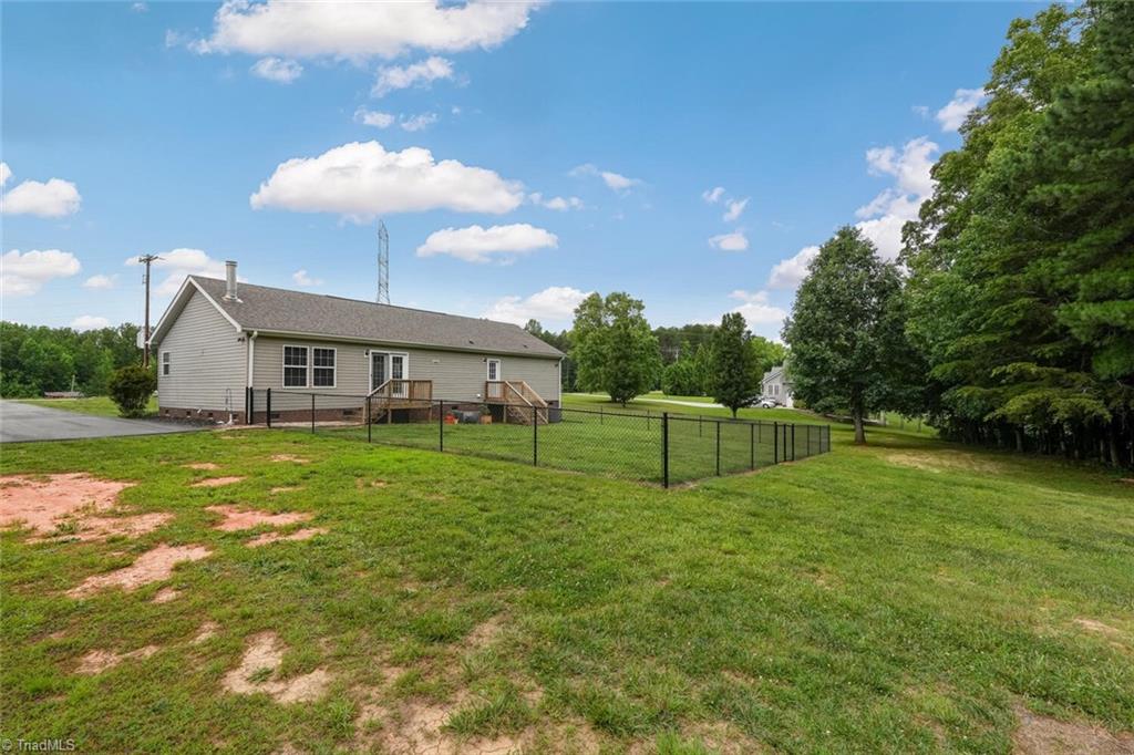 717 Sandy Cross Road Reidsville, NC 27320 - Photo 31 of 37