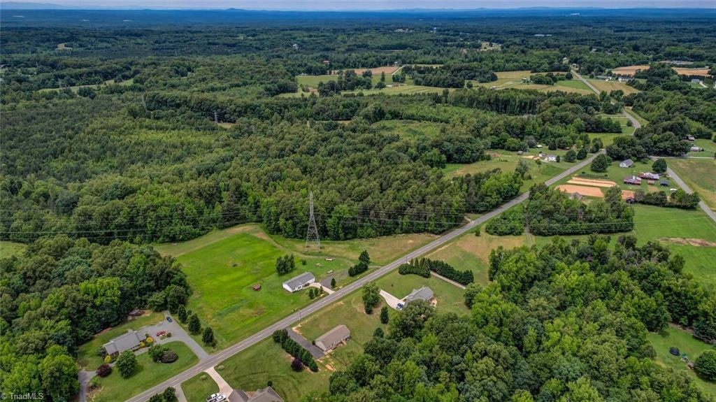 717 Sandy Cross Road Reidsville, NC 27320 - Photo 36 of 37