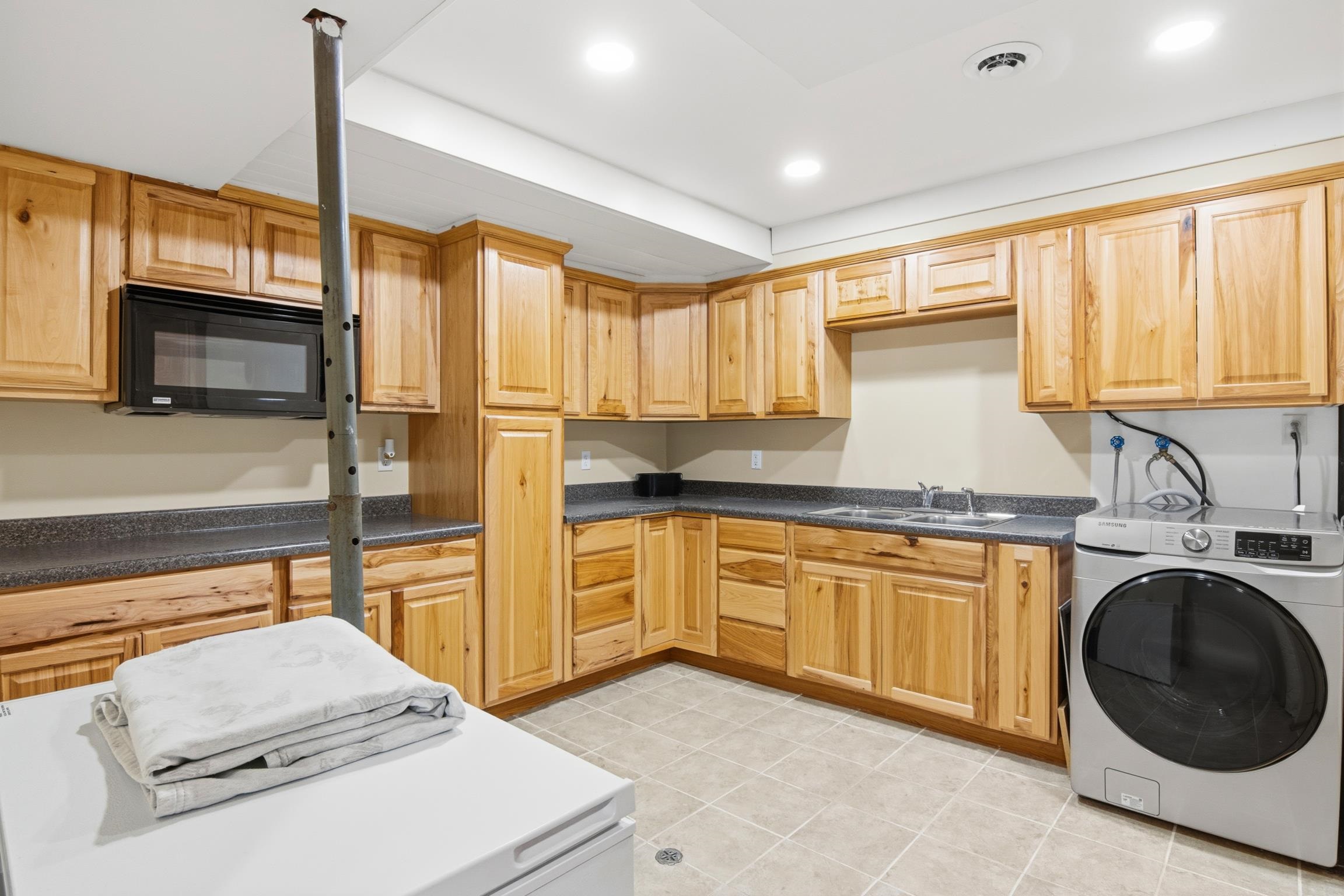 10520 South Dalzell Road Traverse City, MI 49684 - Photo 14 of 32