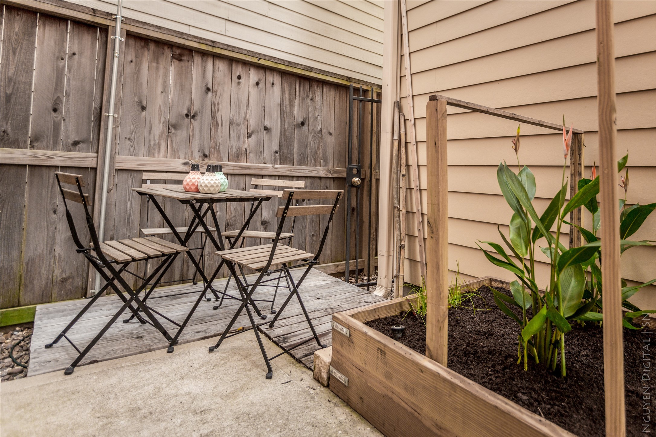 1204 Cushing Street Houston, TX 77019 - Photo 25 of 26 a table and chairs in front of a door