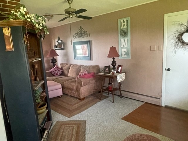 4059 Sunset Road Clinton, IL 61727 - Photo 14 of 55 a living room with furniture and a window