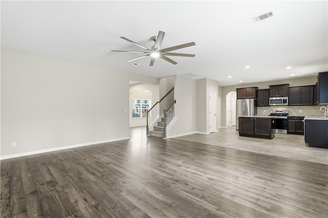 67 Sapwood Way Hinesville, GA 31313 - Photo 16 of 42