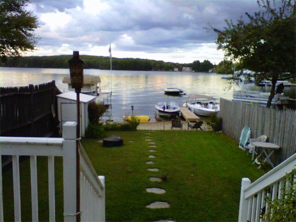617 Reservoir Road Lunenburg, MA 01462 - Photo 3 of 12
